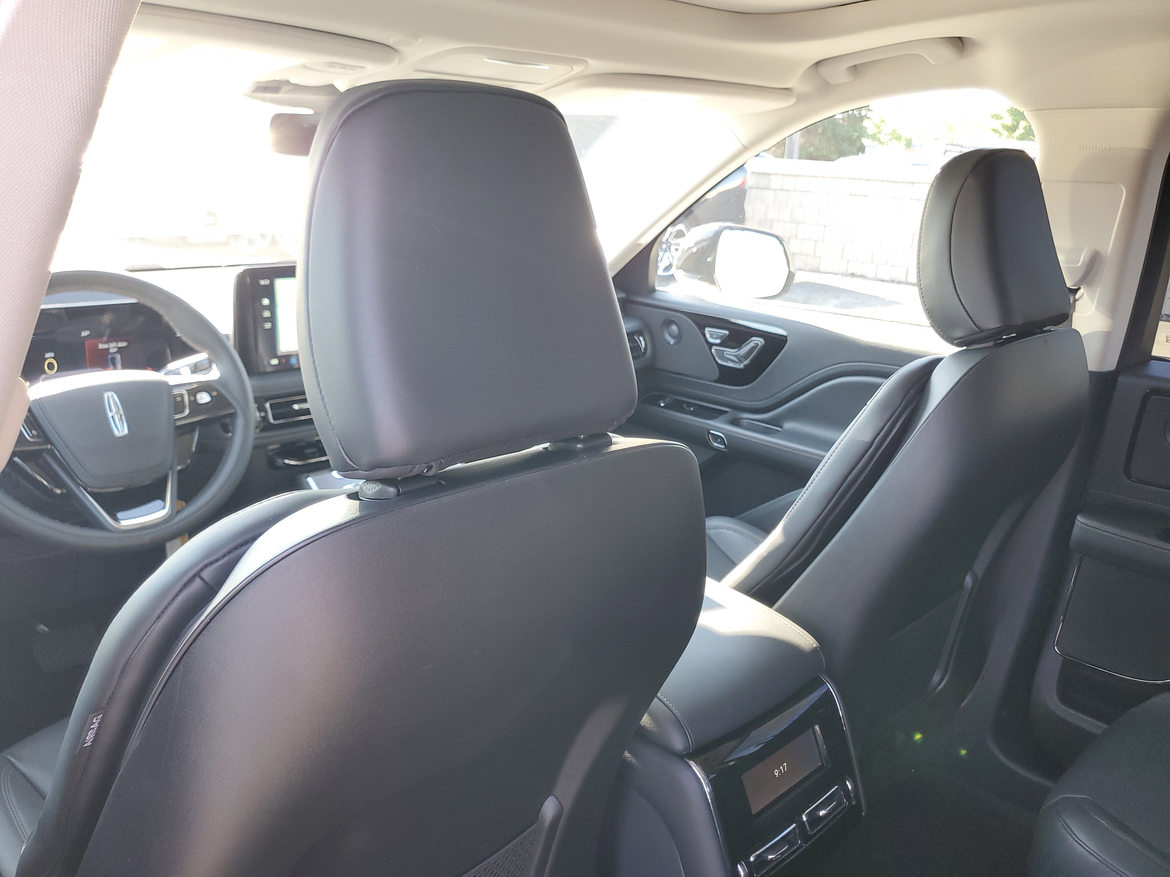 New 2026 Lincoln Aviator AWD image 23