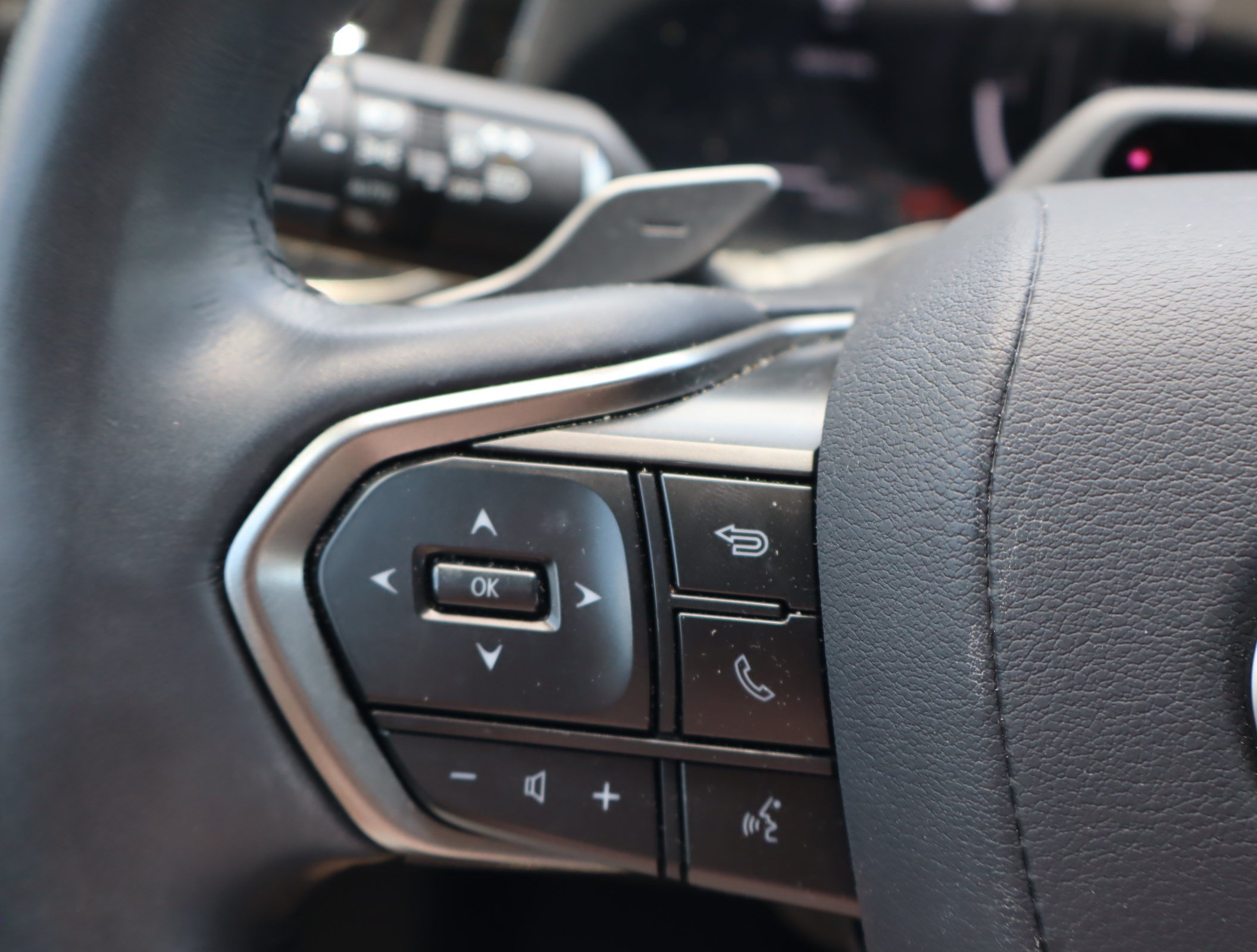 Used 2024 Lexus TX 350 AWD w/ Captains Chair Package image 18