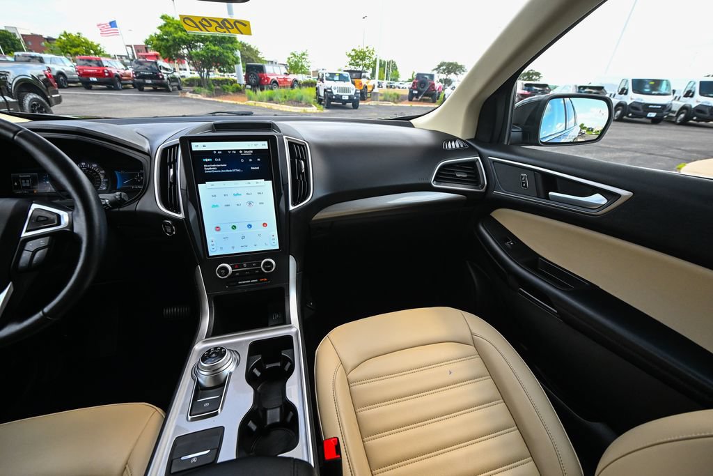 Certified 2023 Ford Edge SEL w/ Convenience Package AWD/4WD image 34