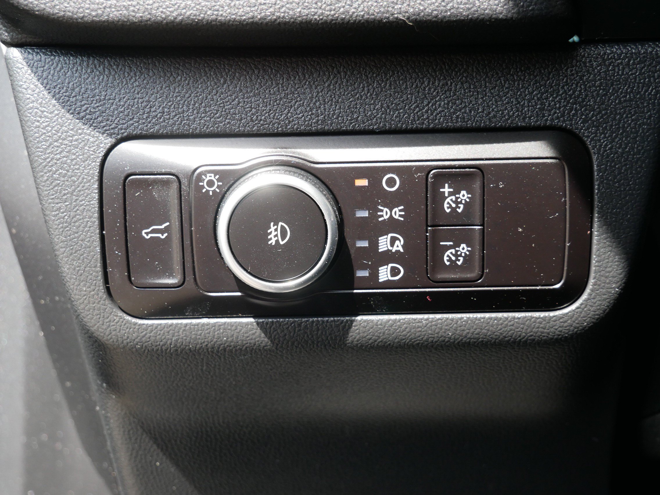 Used 2023 Ford Escape Platinum AWD/4WD image 8