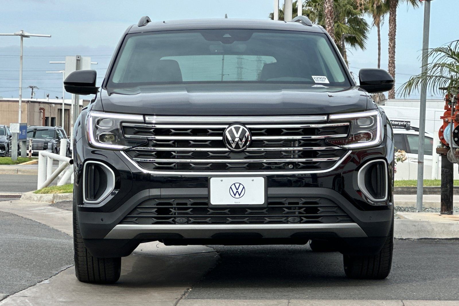 New 2026 Volkswagen Atlas SE AWD/4WD image 3