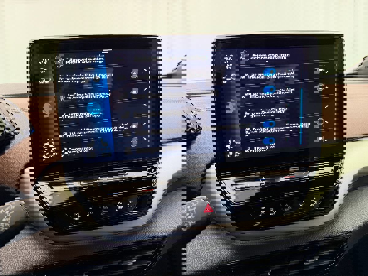 Used 2023 Volkswagen ID.4 Pro image 23