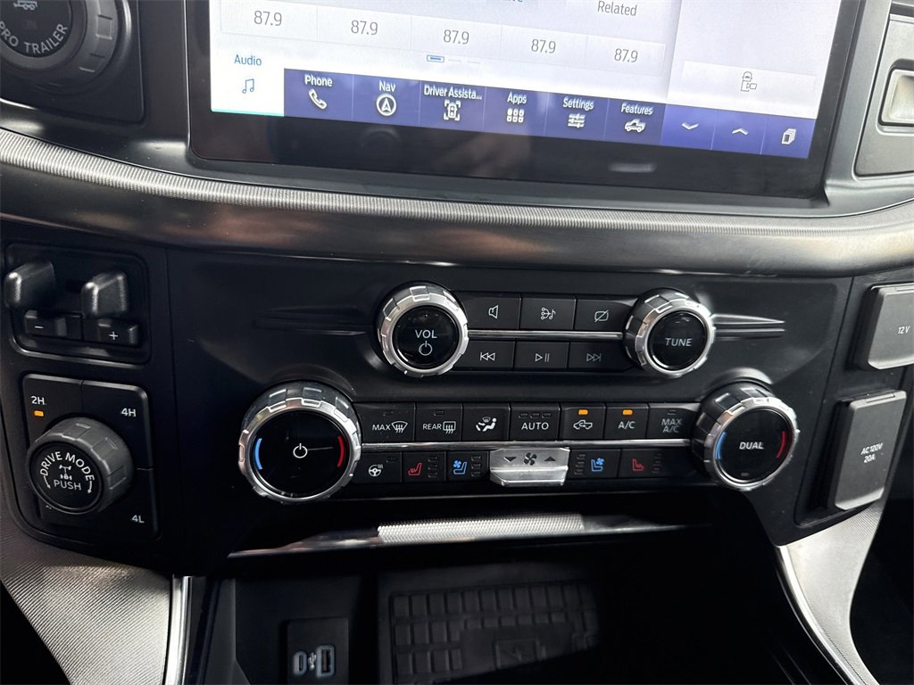 Used 2022 Ford F150 Platinum w/ Equipment Group 701A High image 27