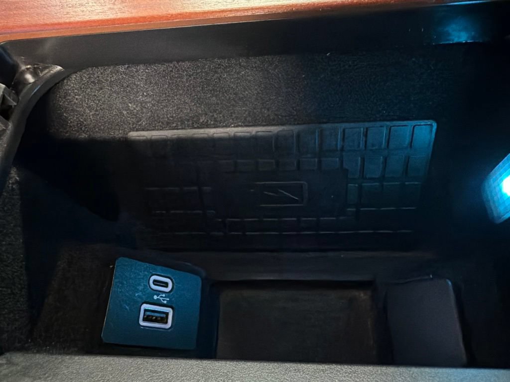 Certified 2021 Lincoln Navigator Reserve AWD/4WD image 15