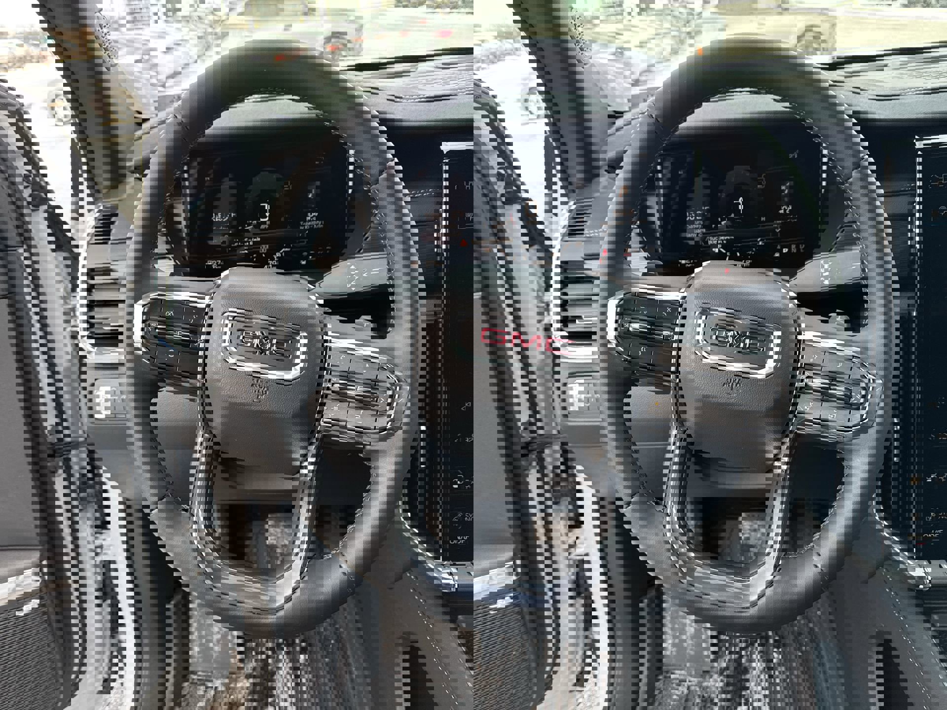 New 2025 GMC Acadia Elevation w/ LPO, Floor Liner Package image 27