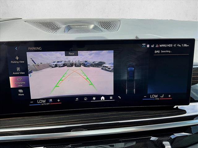 Used 2024 BMW X7 xDrive40i w/ M Sport Package image 23