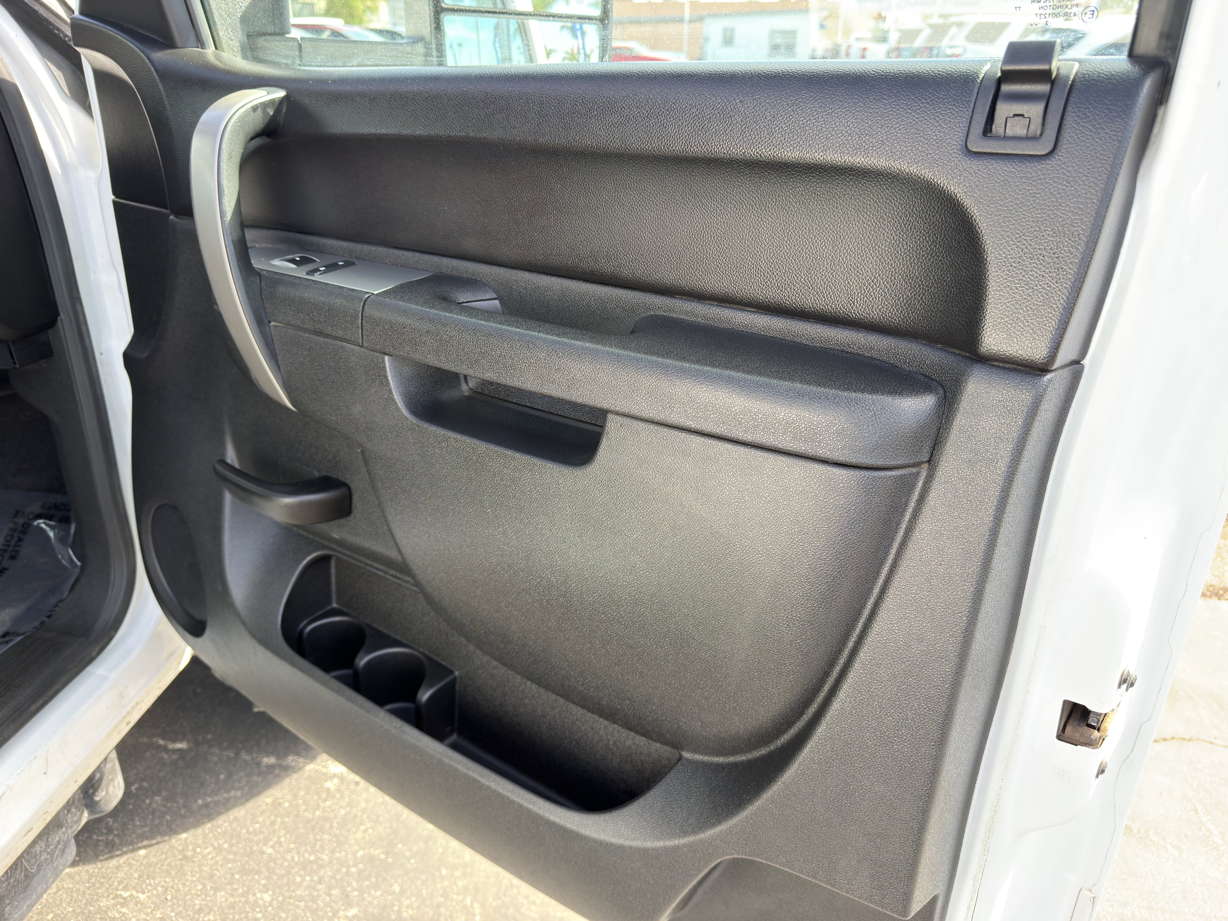Used 2013 Chevrolet Silverado 2500 LT w/ Interior Plus Package RWD image 11