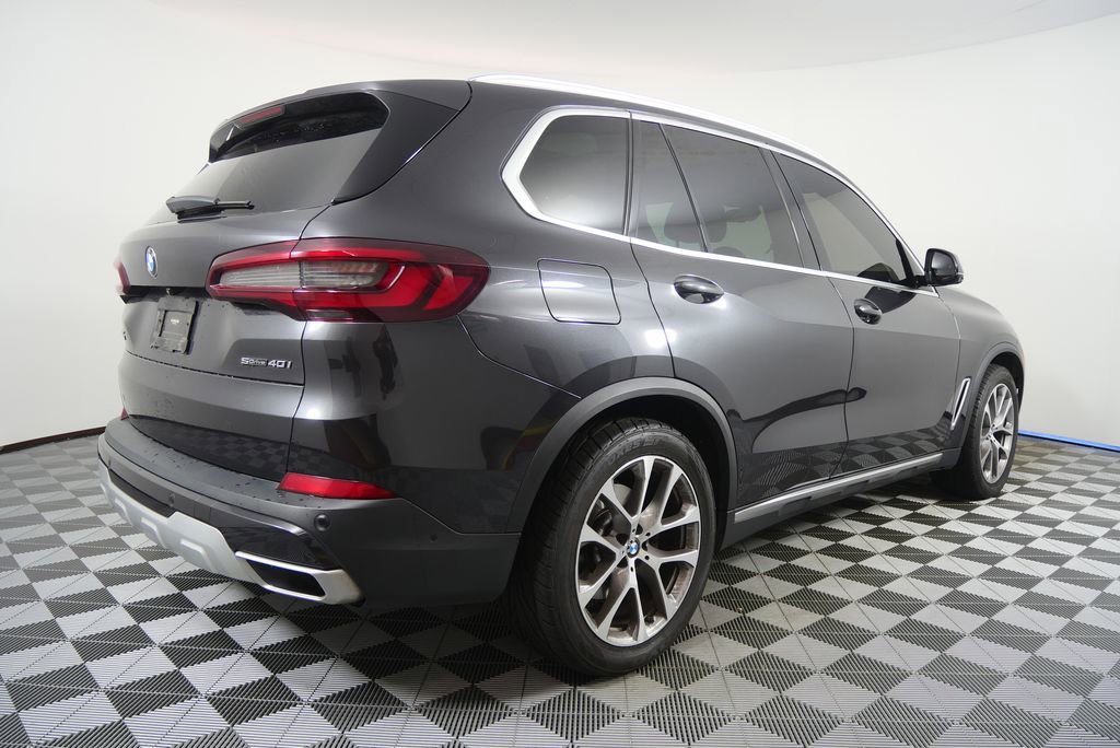 Used 2021 BMW X5 sDrive40i w/ Premium Package image 3