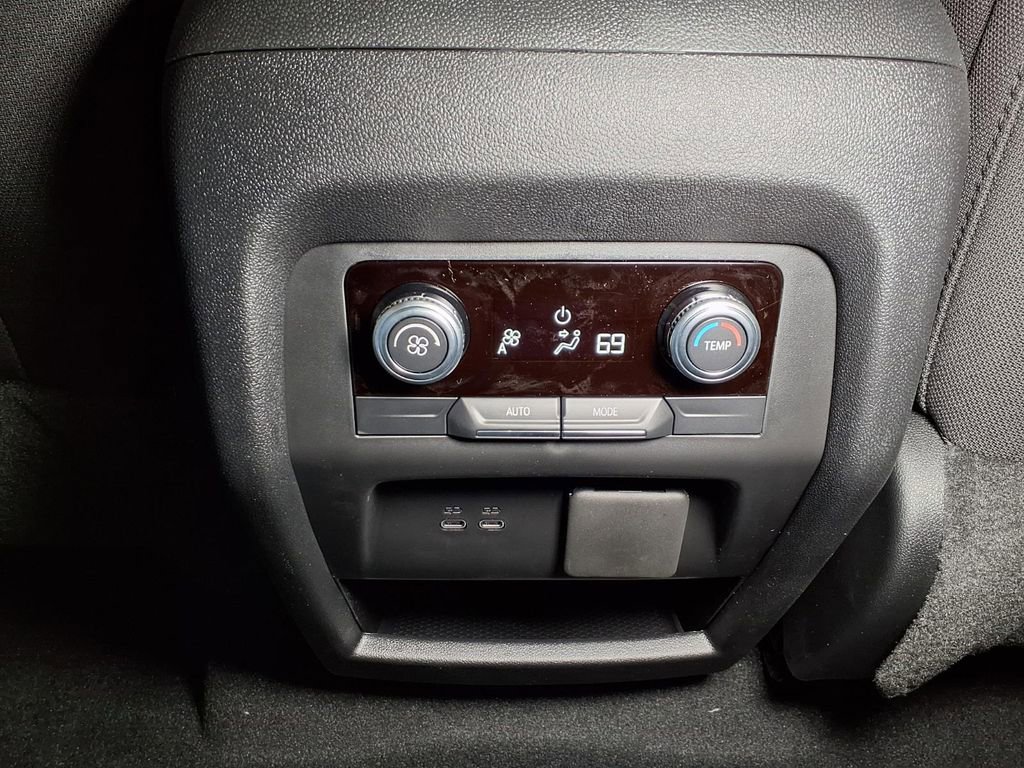 New 2026 GMC Acadia Elevation FWD image 12