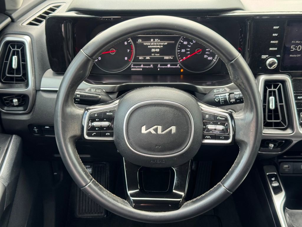 Used 2023 Kia Sorento S w/ Panoramic Sunroof Package image 31