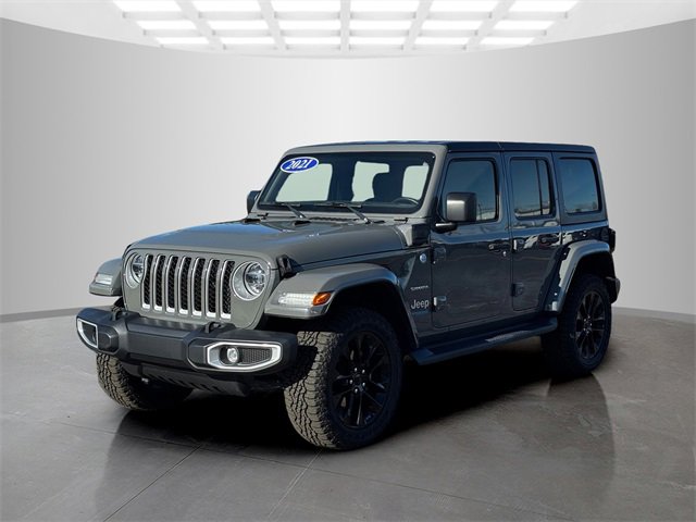 Used 2021 Jeep Wrangler Unlimited Sahara image 3