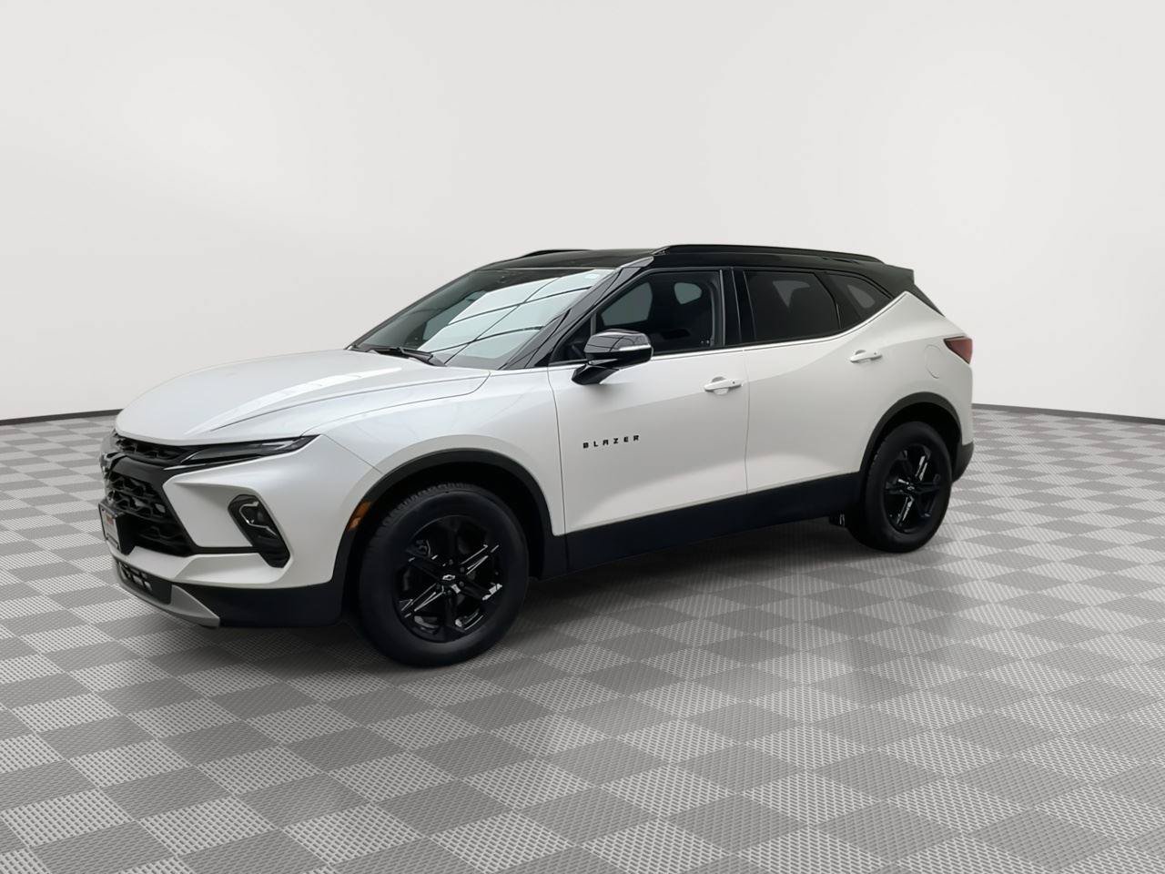 Certified 2024 Chevrolet Blazer LT w/ Midnight/Sport Edition AWD/4WD image 37
