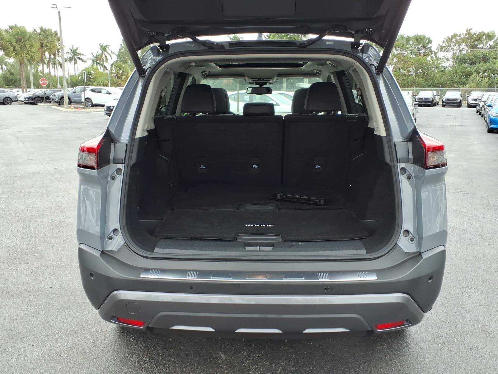 Certified 2023 Nissan Rogue SL image 34