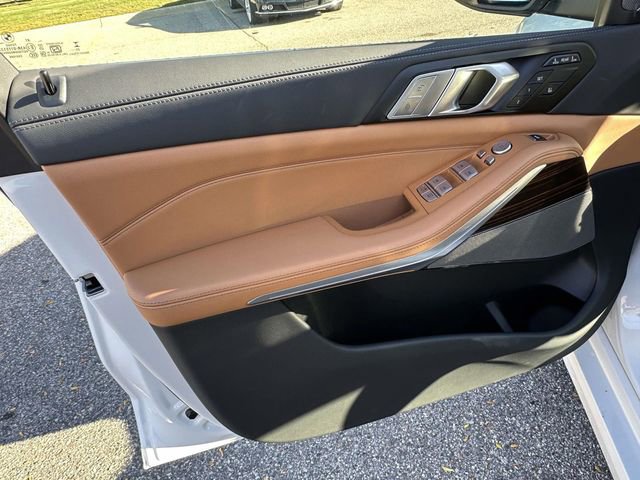 New 2026 BMW X7 xDrive40i image 13