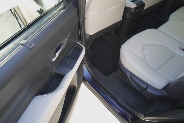 Certified 2024 Toyota Grand Highlander Limited image 12