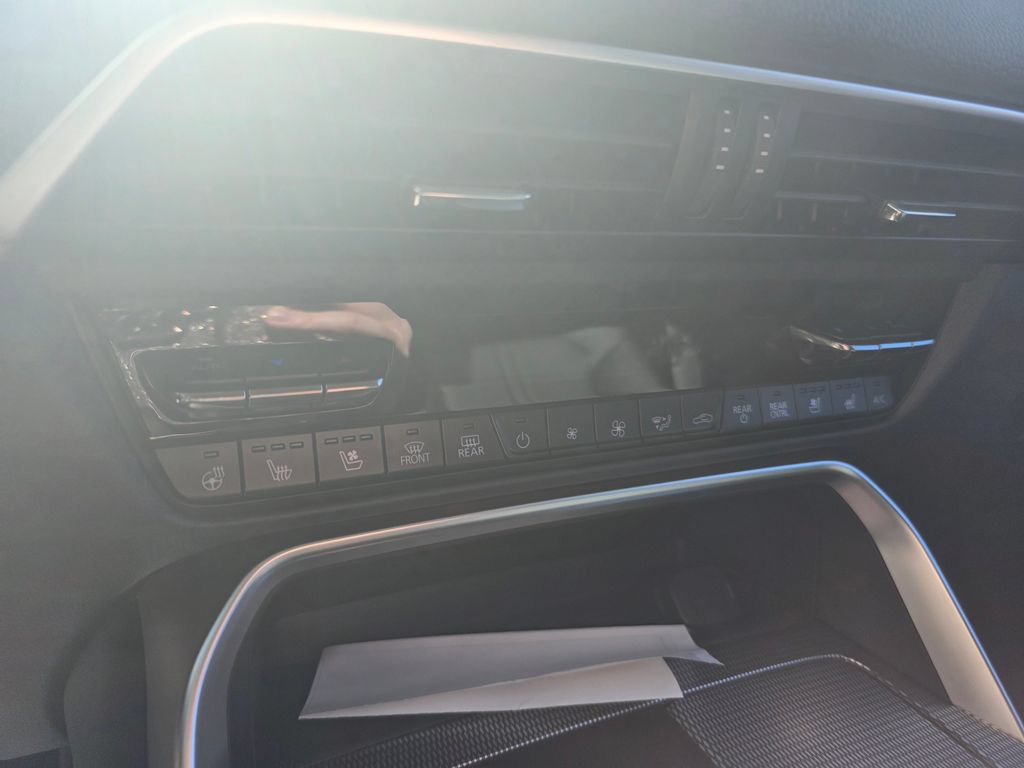 New 2026 MAZDA CX-90 Plug-In Hybrid w/Premium Sport AWD/4WD image 18