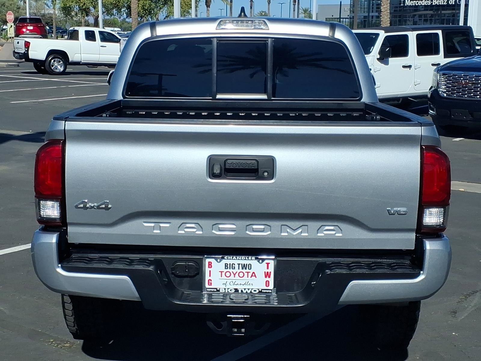 Certified 2023 Toyota Tacoma SR AWD/4WD image 5