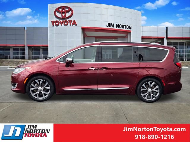 Used 2019 Chrysler Pacifica Limited w/ Tire & Wheel Group image 5