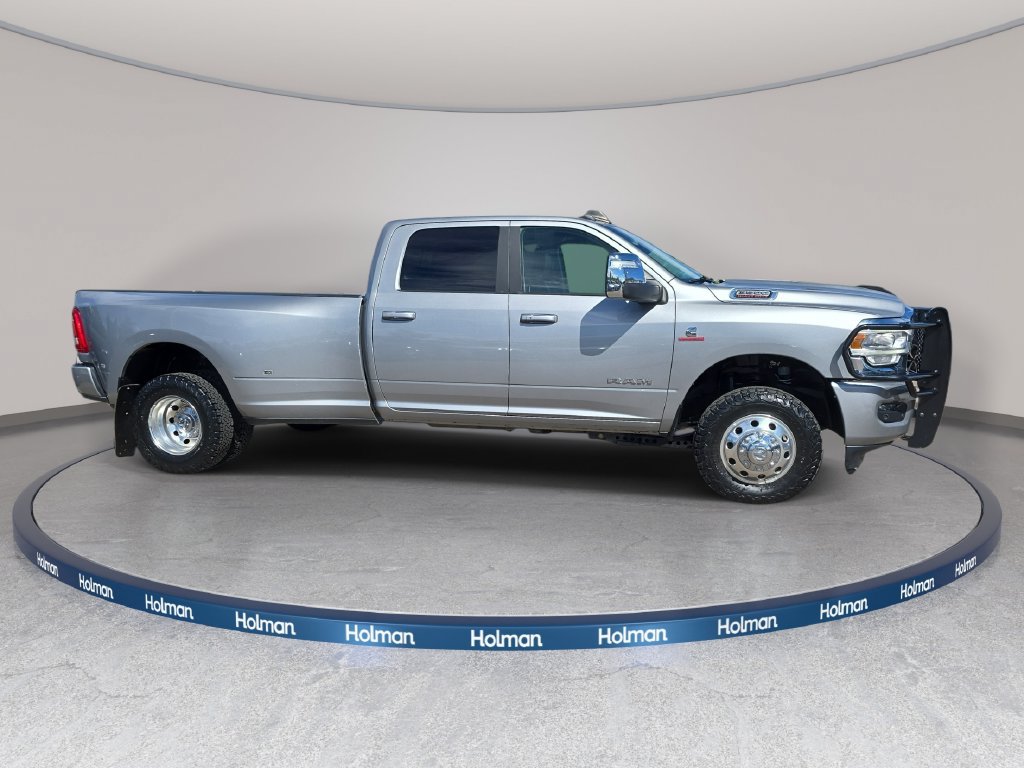 Used 2023 RAM 3500 Laramie AWD/4WD image 5