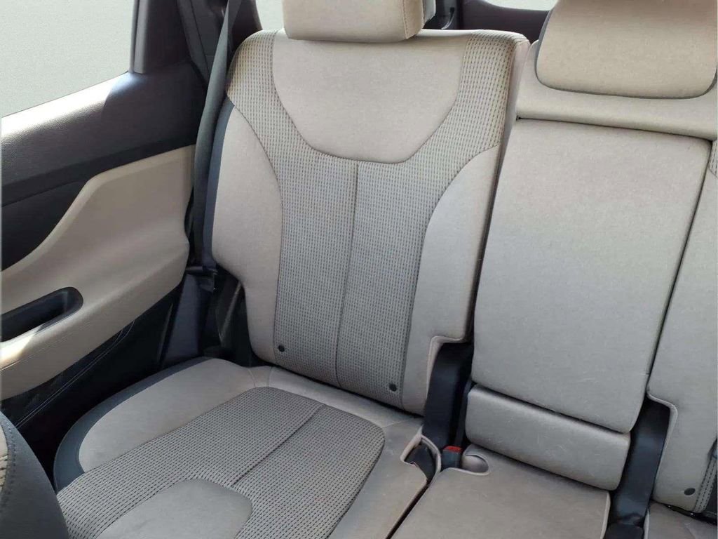 Used 2023 Hyundai Santa Fe SEL AWD/4WD image 15