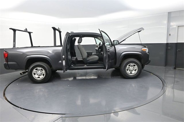 Used 2022 Toyota Tacoma SR image 32