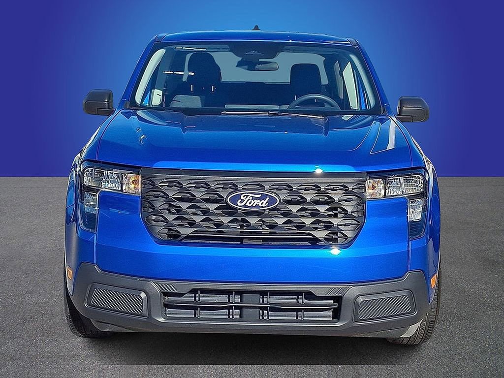 Used 2025 Ford Maverick XL w/ Equipment Group 102A image 2