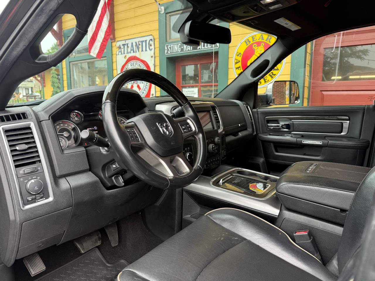 Used 2018 RAM 2500 Limited AWD/4WD image 15