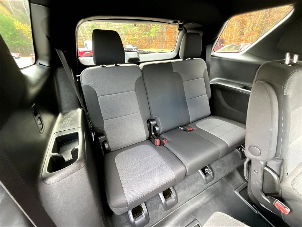 Used 2022 Chevrolet Traverse LT w/ LPO, Cargo Package image 17