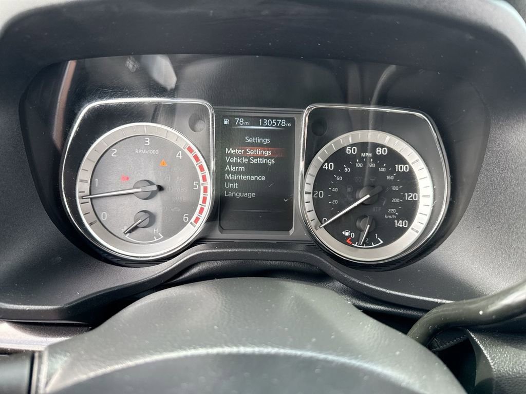 Used 2017 Nissan Titan SV RWD image 15