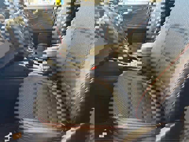 New 2025 Ford Escape ST-Line w/ Cold Weather Package image 13