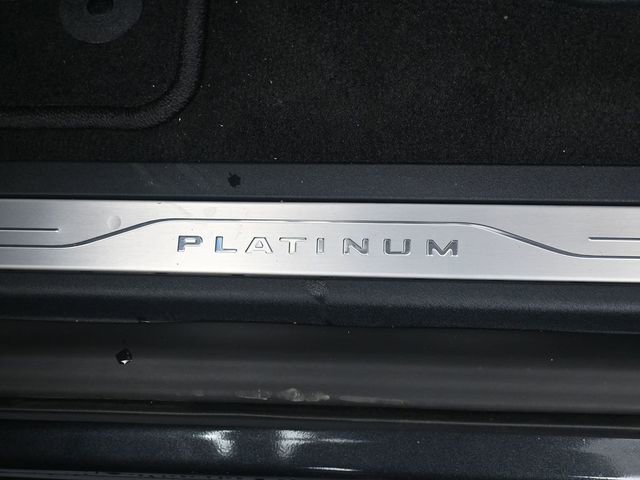 New 2025 Ford Expedition Platinum image 7