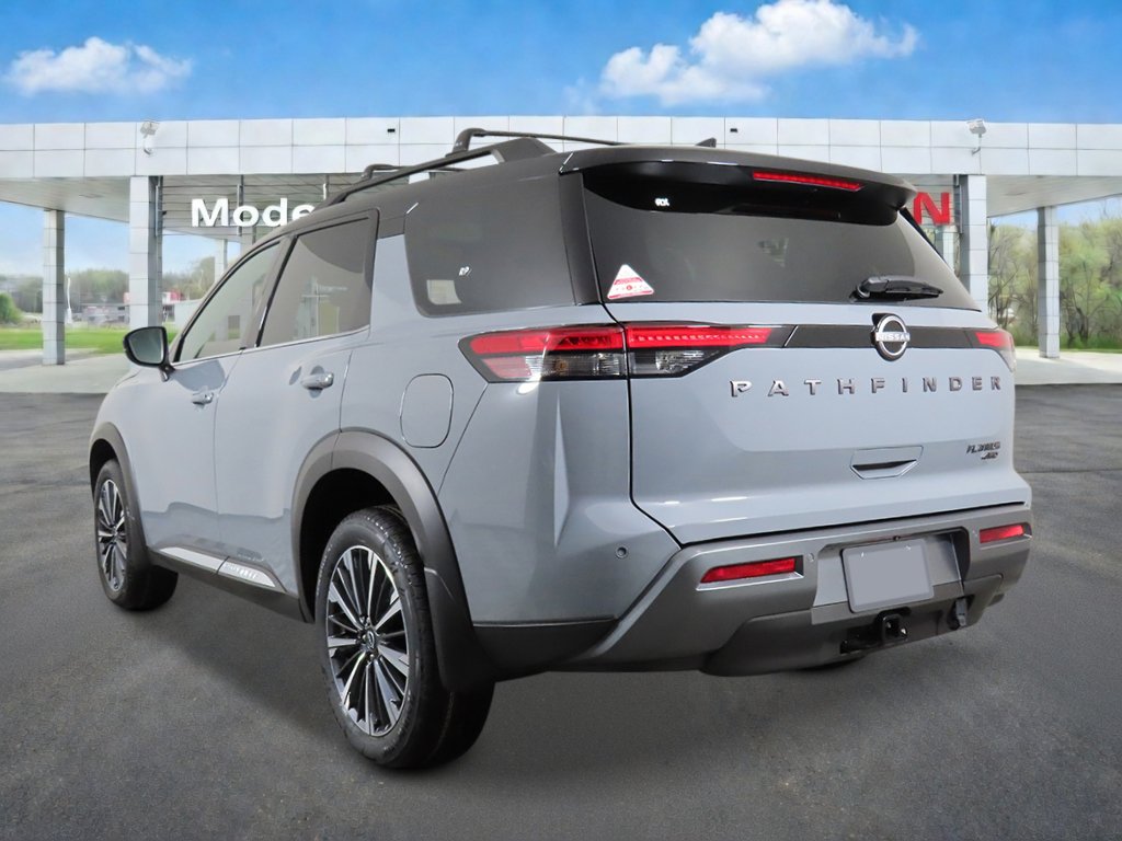 New 2026 Nissan Pathfinder Platinum AWD/4WD image 3