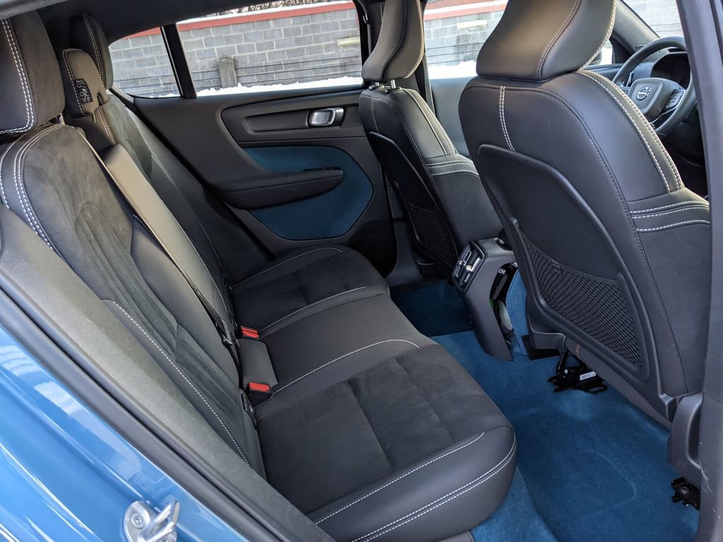 Certified 2023 Volvo C40 P8 Recharge Plus image 24