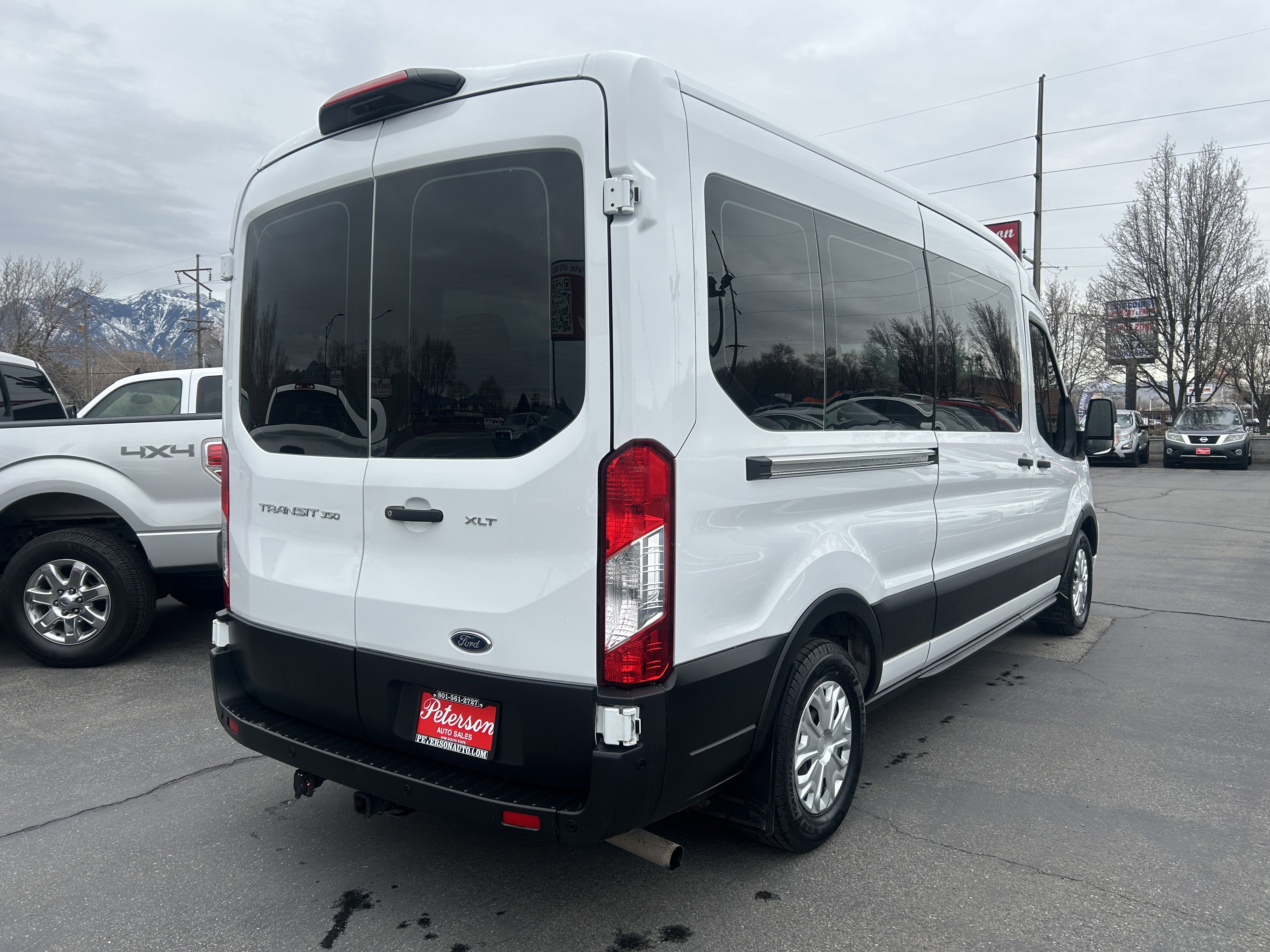 Used 2022 Ford Transit 350 XLT image 7
