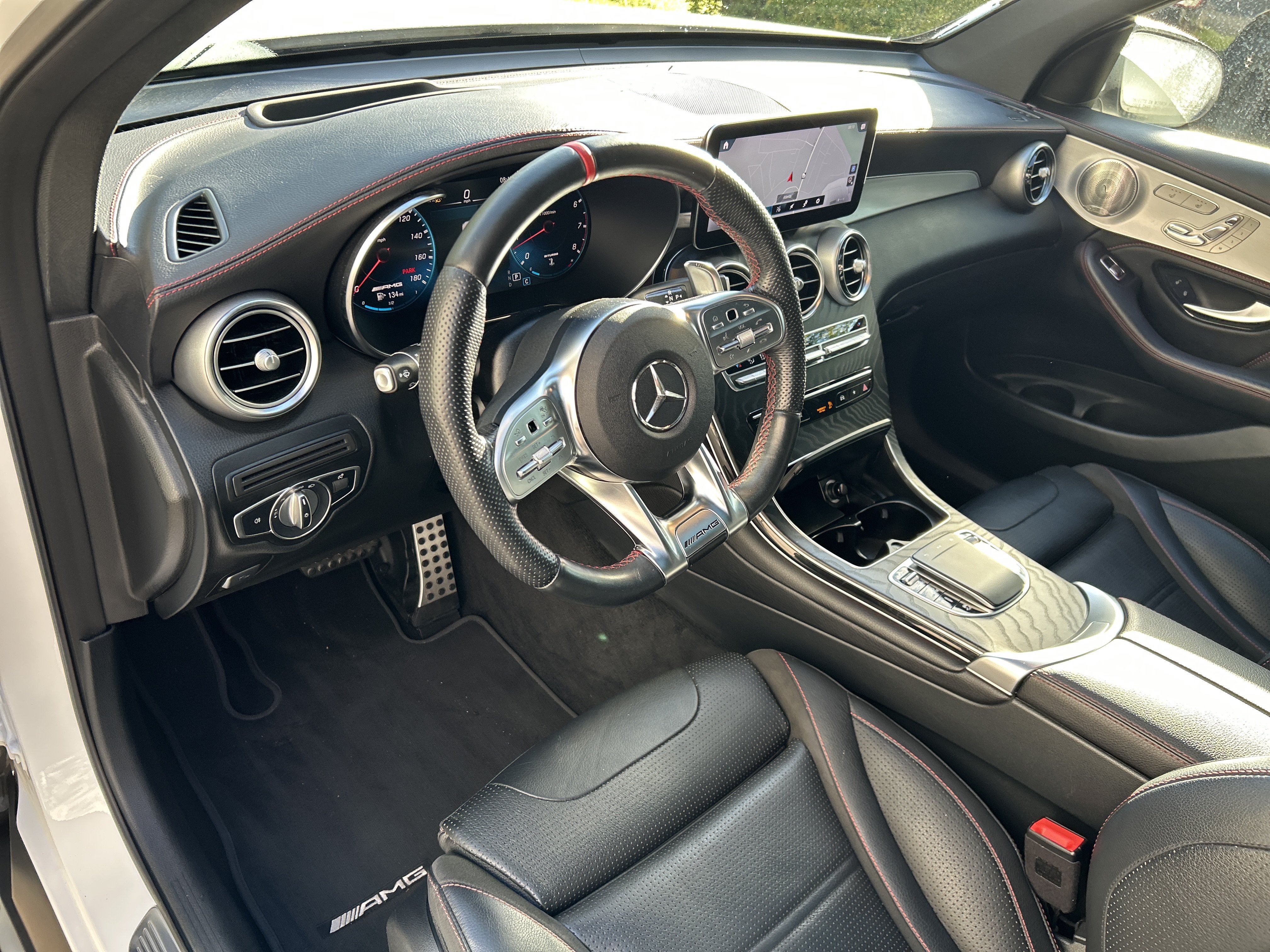 Certified 2021 Mercedes-Benz GLC 43 AMG 4MATIC image 33
