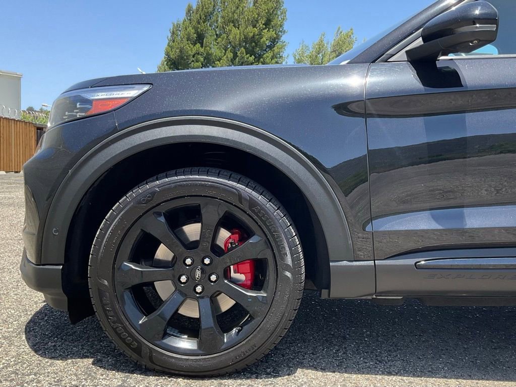 Used 2020 Ford Explorer ST w/ ST Street Pack AWD/4WD image 10