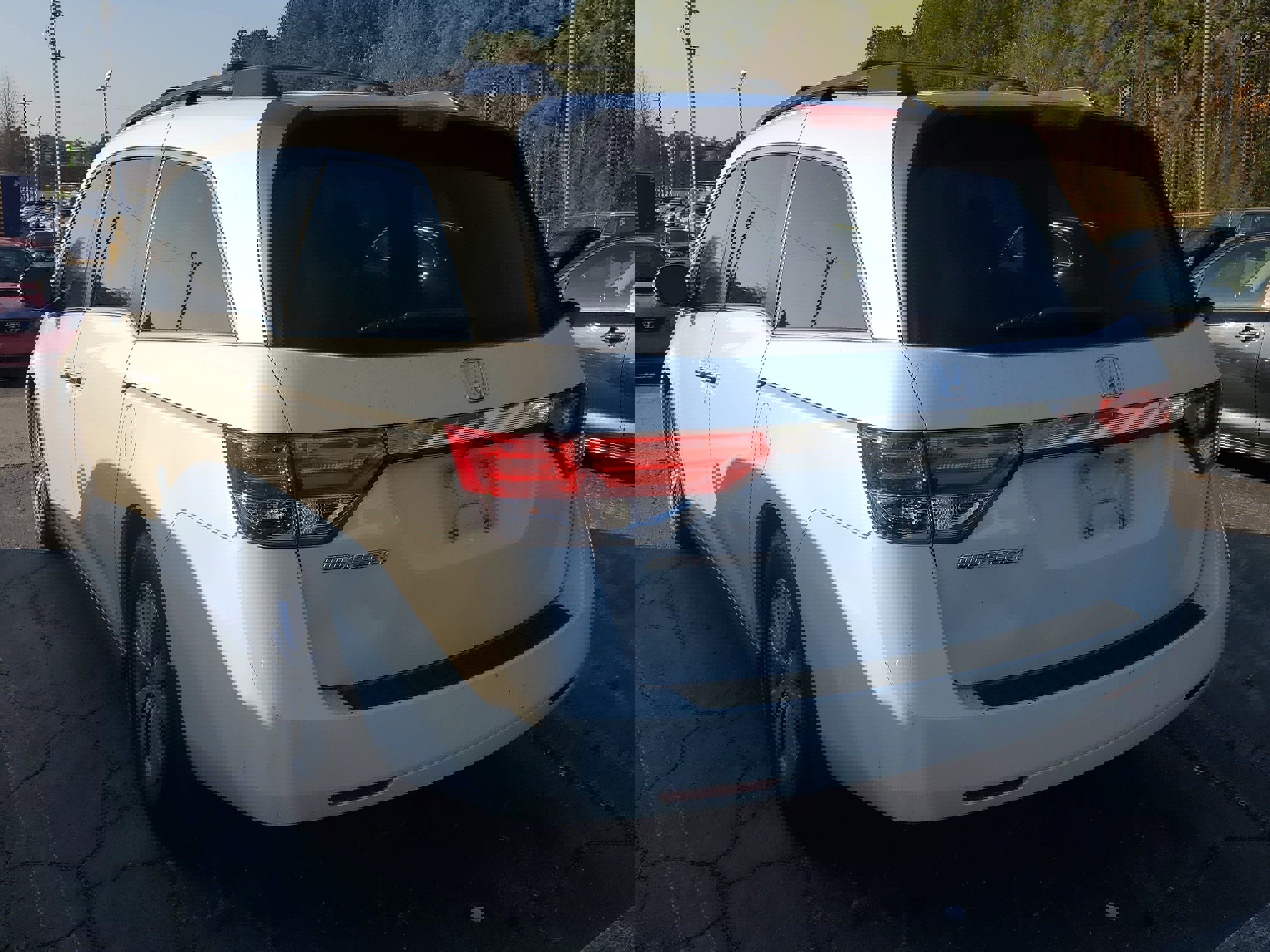 Used 2015 Honda Odyssey EX-L image 4