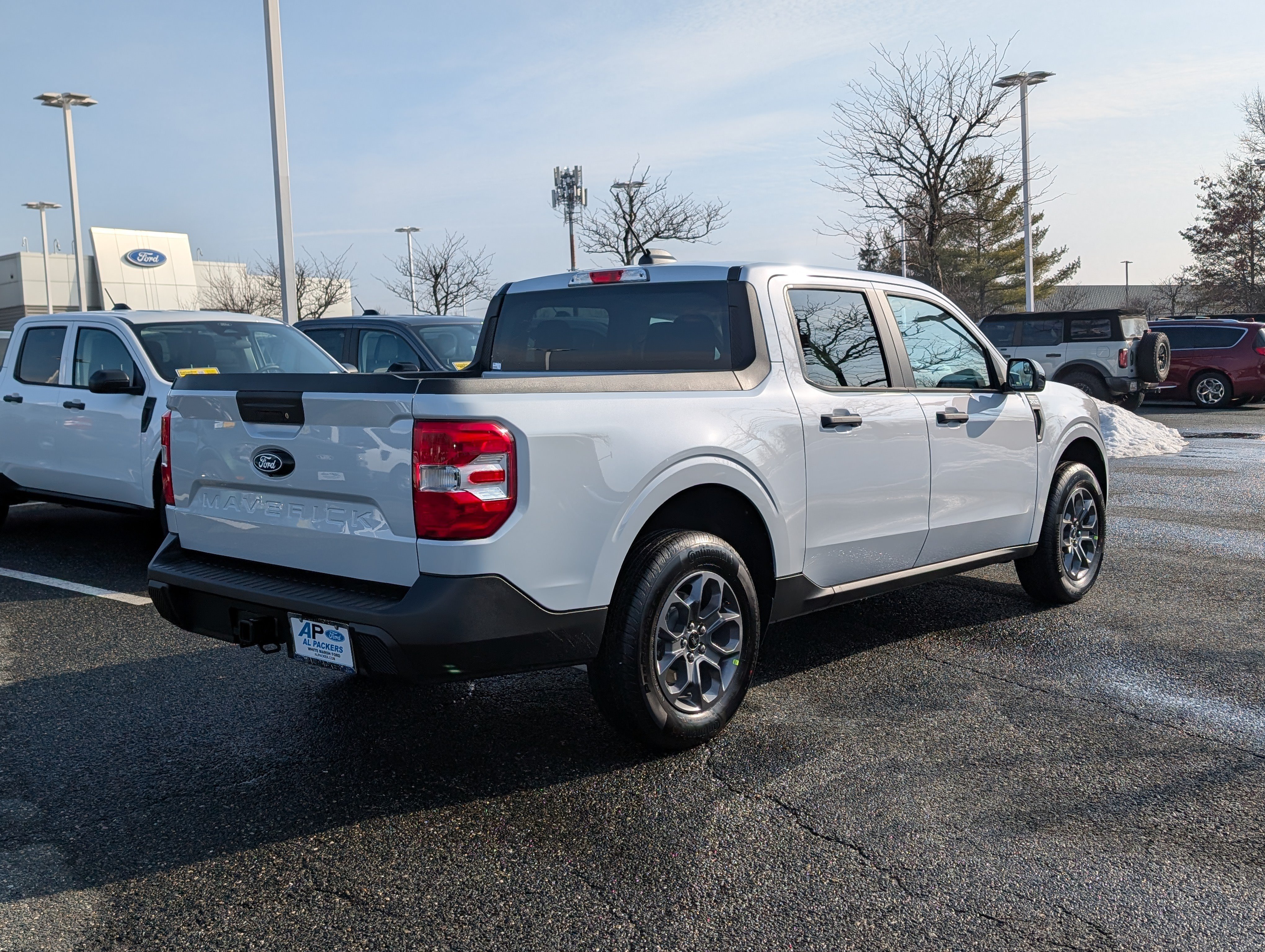 New 2026 Ford Maverick XLT w/ XLT Luxury Package AWD/4WD image 2