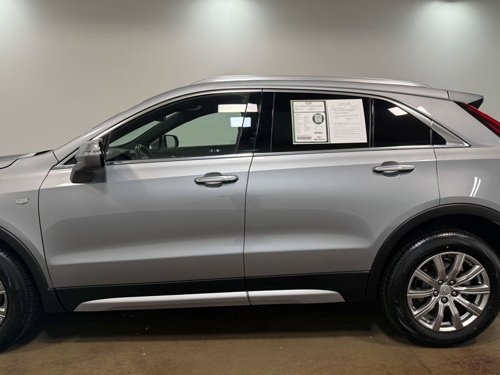 Used 2023 Cadillac XT4 Premium Luxury image 38