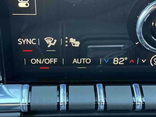 New 2026 GMC Yukon XL Elevation w/ LPO, Floor Liner Package image 18