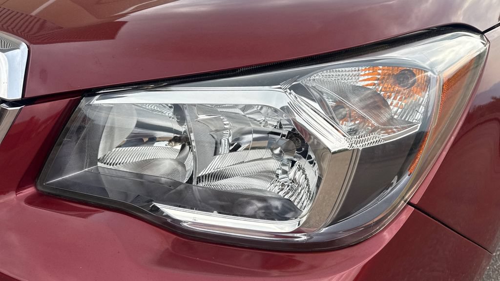 Used 2014 Subaru Forester 2.0XT Touring AWD/4WD image 17