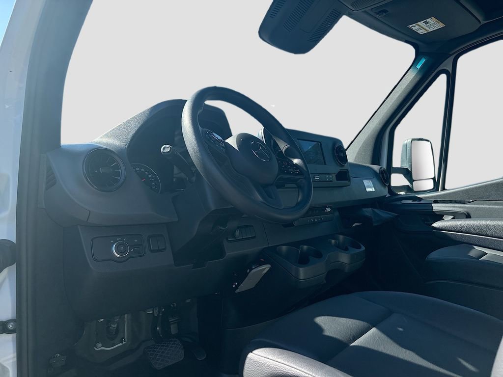 Used 2023 Mercedes-Benz Sprinter 3500 w/ Acoustic Package image 41