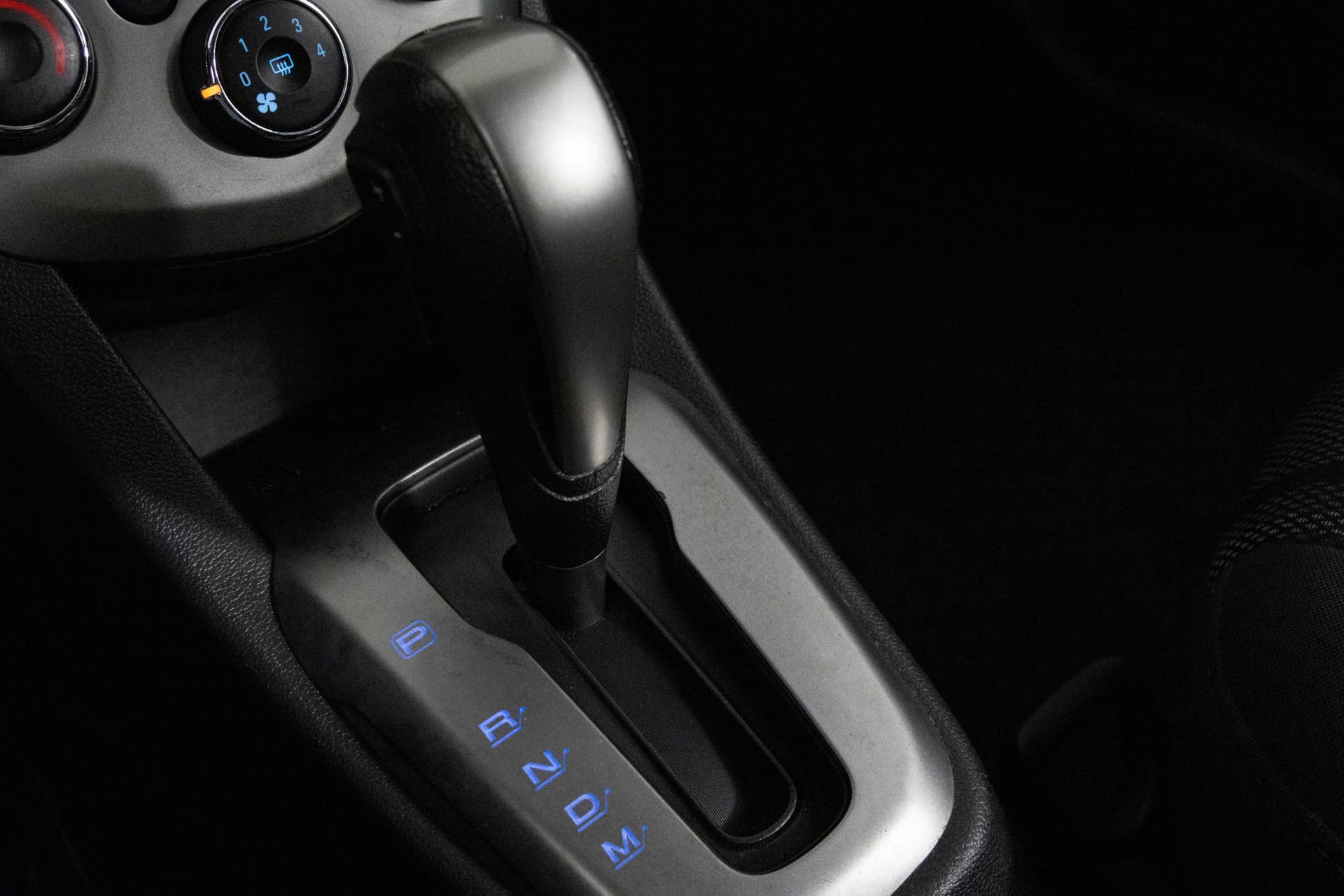 Used 2014 Chevrolet Sonic LT image 25