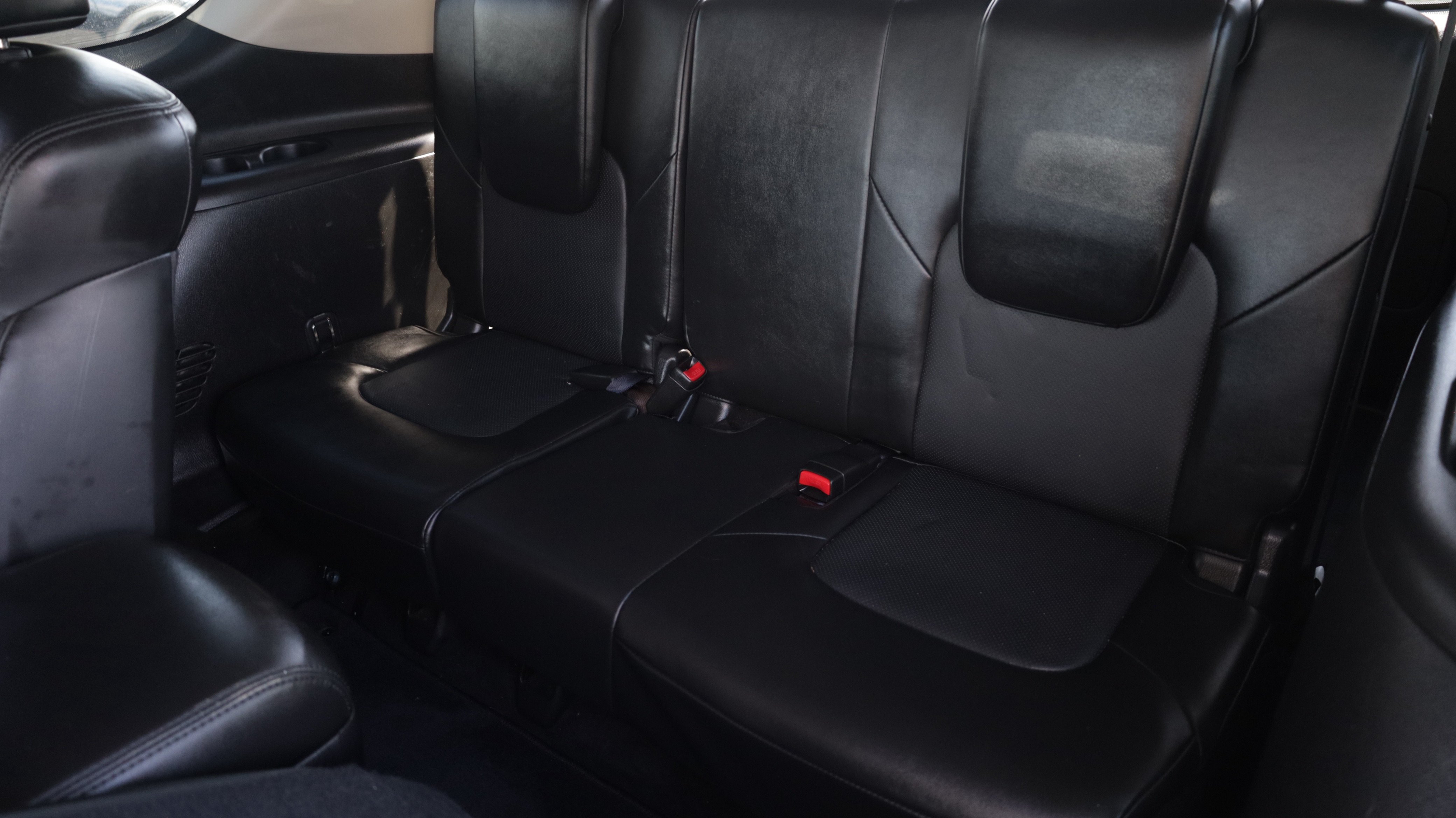 Used 2021 Nissan Armada SL w/ Captain's Chairs Package AWD/4WD image 13