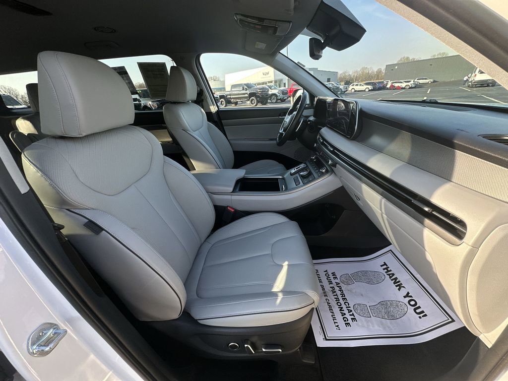Used 2023 Hyundai Palisade SEL w/ Cargo Package image 25