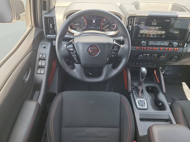 Used 2026 Nissan Frontier PRO-4X AWD/4WD image 10