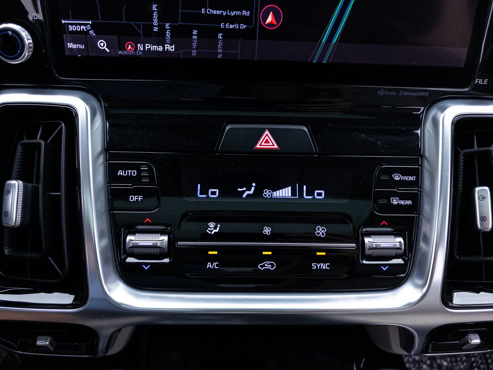 Used 2021 Kia Sorento SX FWD image 27