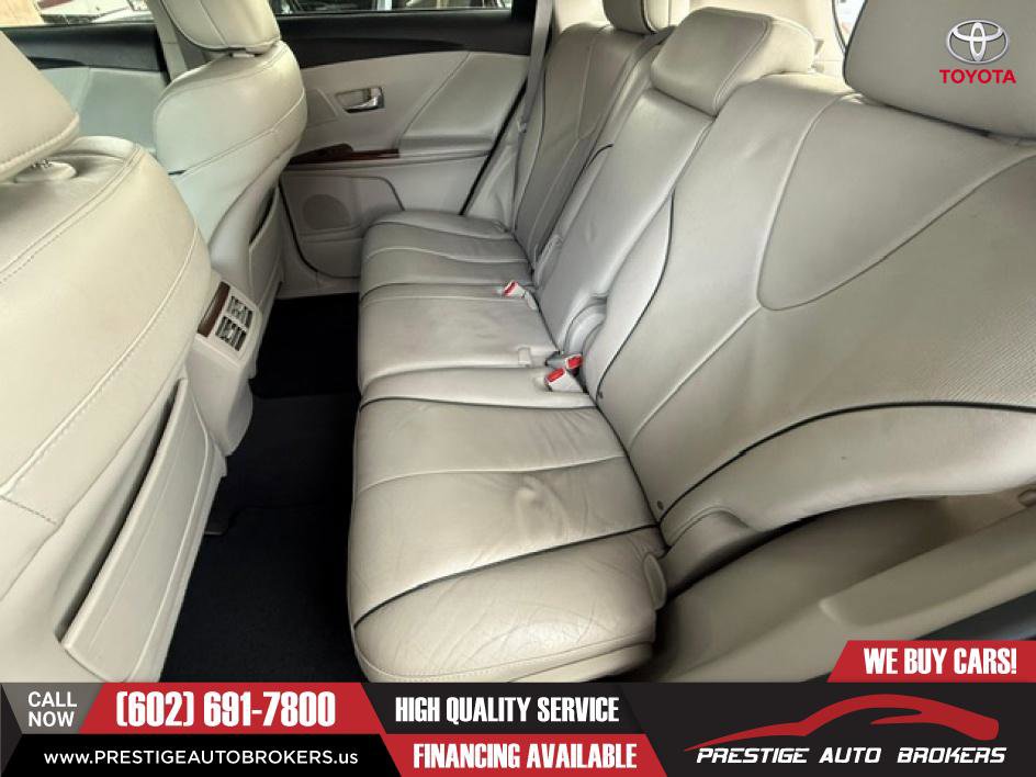 Used 2011 Toyota Venza Limited w/ Leather Pkg FWD image 25