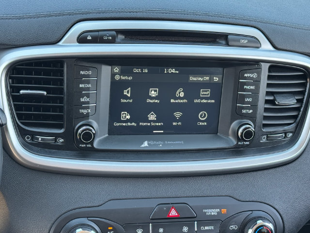 Used 2017 Kia Sorento AWD w/ LX Convenience Package image 18