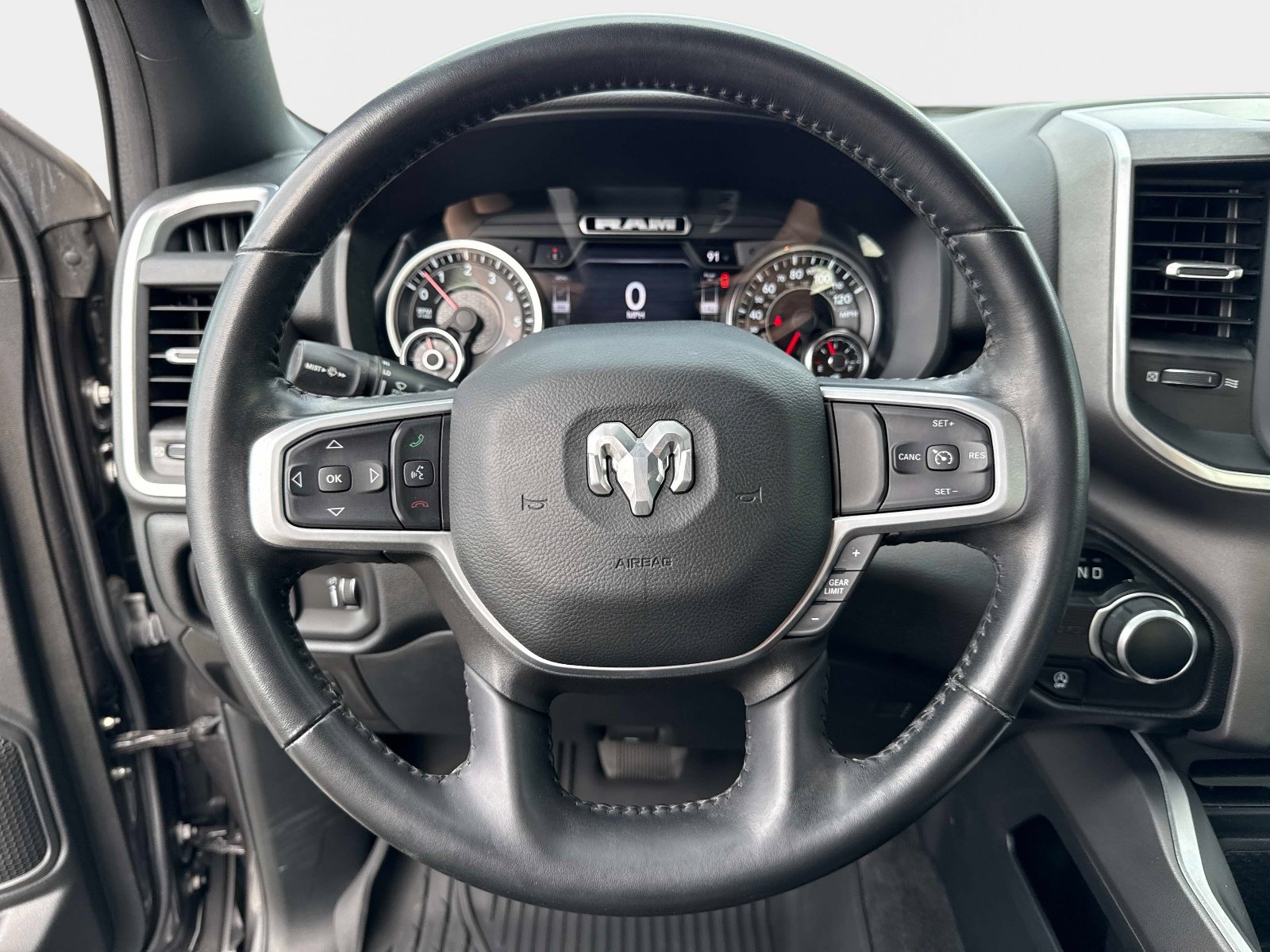 Certified 2022 RAM 1500 Big Horn RWD image 26